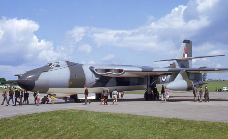 camouflaged Valiant B.1